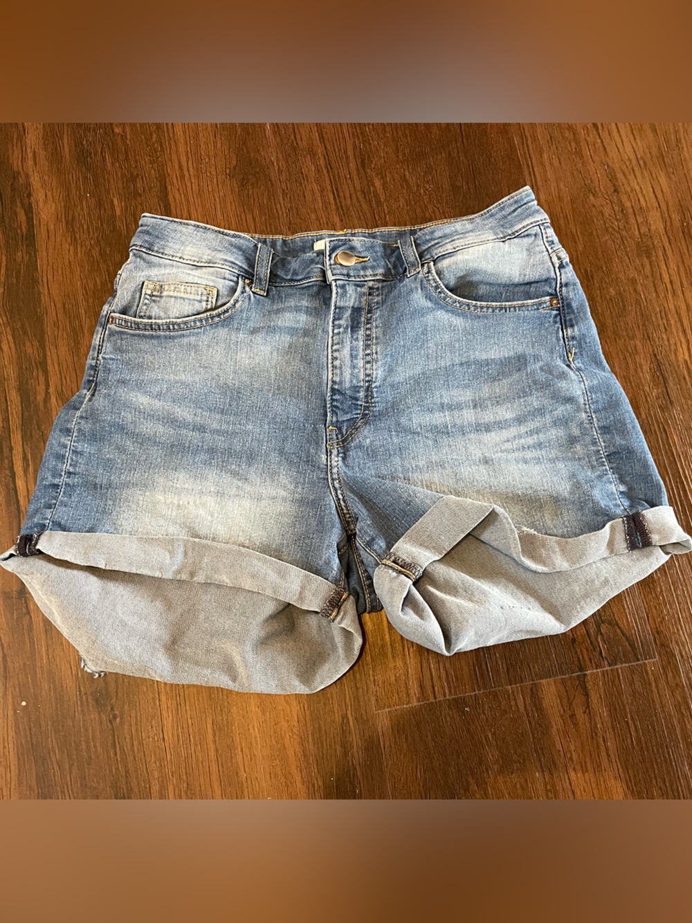 Classic Blue Denim Cuffed Women’s Shorts
